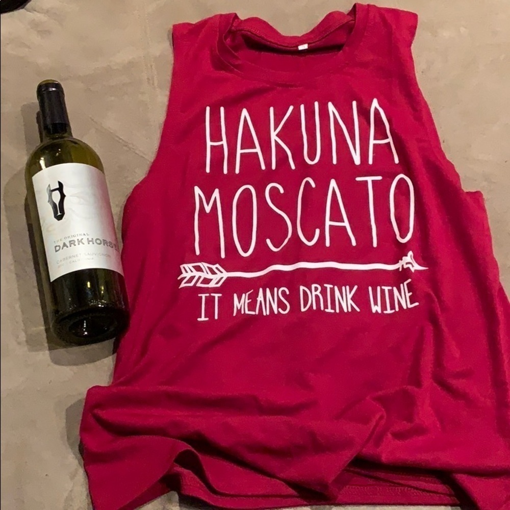 Hakuna Moscato tank, brand new
